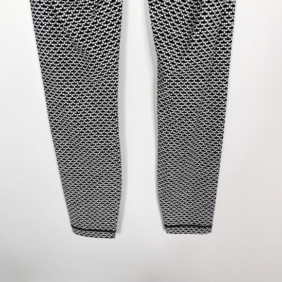 Lululemon Womens 4 Black Wunder Under Hi Rise 7/8 Tight Full On Luxtreme 25" - Picture 7 of 10